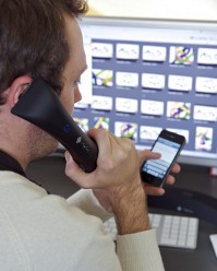 MM04 Moshi Moshi Wireless Handset and Wireless Speakers - Convenience